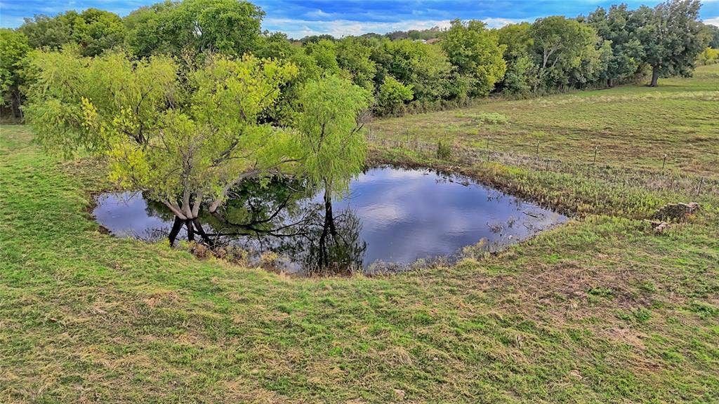 2519 Upper Montague Road, Bowie, TX 76230