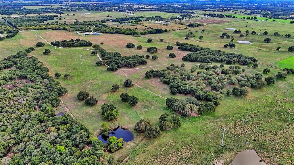 2519 Upper Montague Road, Bowie, TX 76230