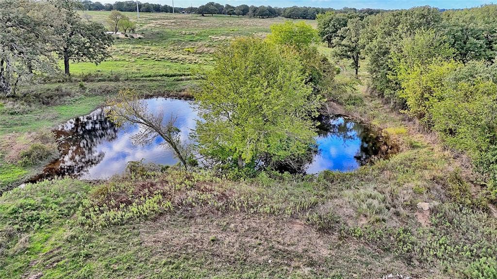 2519 Upper Montague Road, Bowie, TX 76230