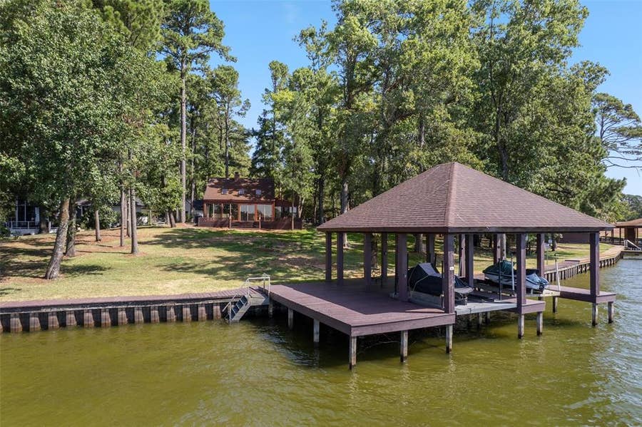 Property photo for 829 Wildwood Trail, Mount Vernon, TX