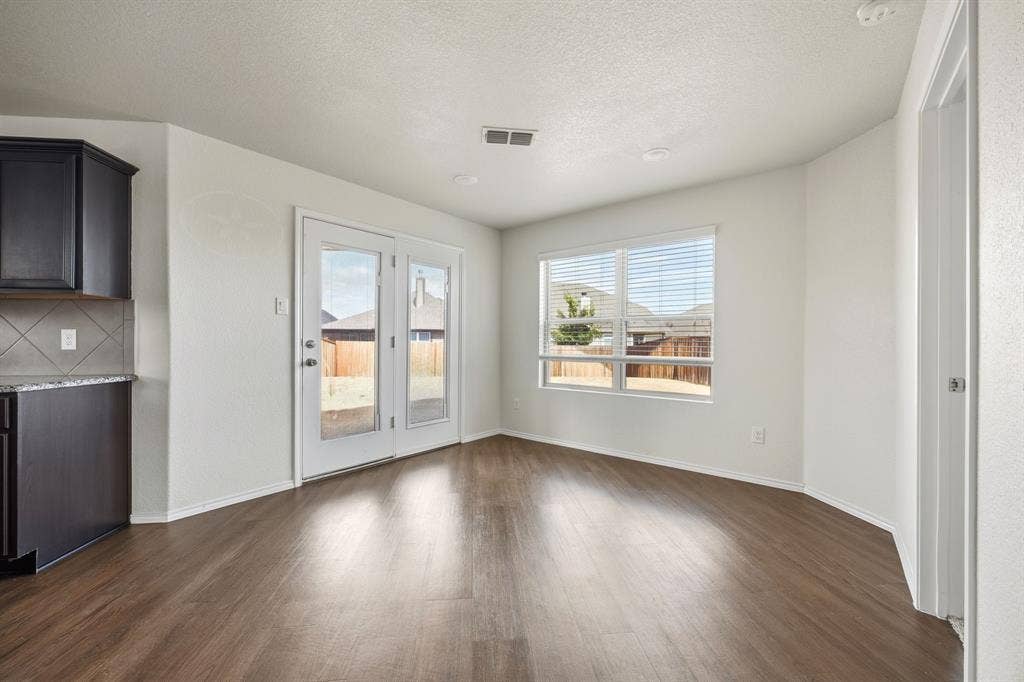 2012 Sun Star Drive, Haslet, TX 76052