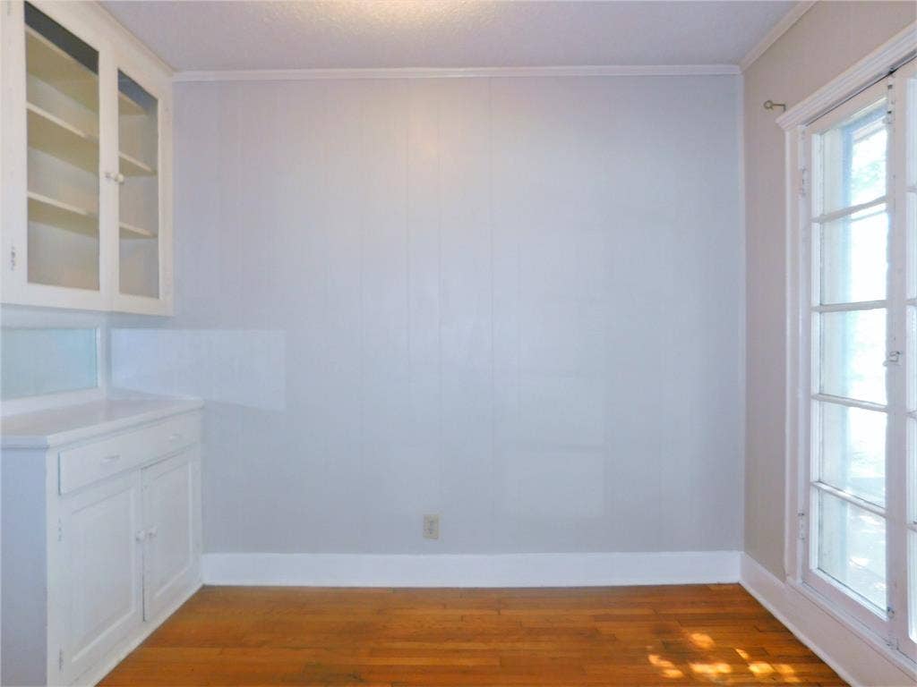 1609 N Locust Street, Denton, TX 76201 1609 N Locust Street, Denton, TX 76201