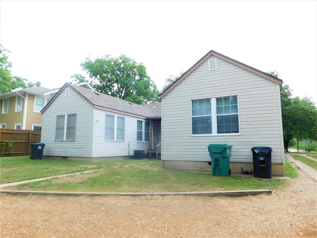 1609 N Locust Street, Denton, TX 76201 1609 N Locust Street, Denton, TX 76201