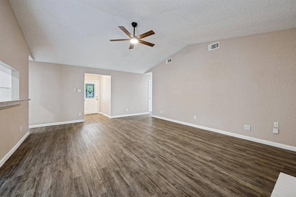 1509 Caplin Drive, Arlington, TX 76018 1509 Caplin Drive, Arlington, TX 76018