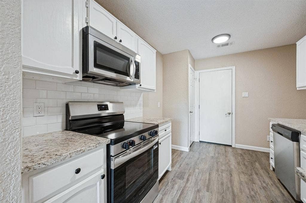 1509 Caplin Drive, Arlington, TX 76018 1509 Caplin Drive, Arlington, TX 76018