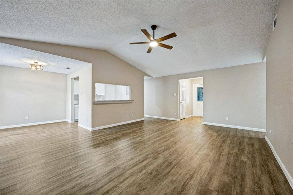 1509 Caplin Drive, Arlington, TX 76018 1509 Caplin Drive, Arlington, TX 76018