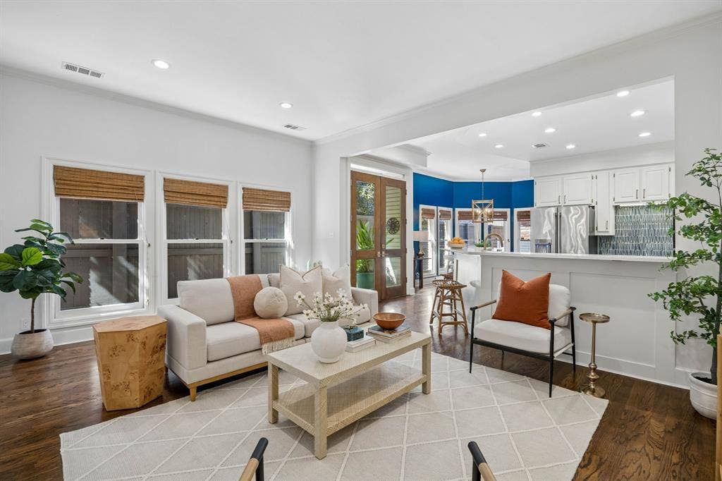 3440 Granada Avenue, University Park, TX 75205 3440 Granada Avenue, University Park, TX 75205