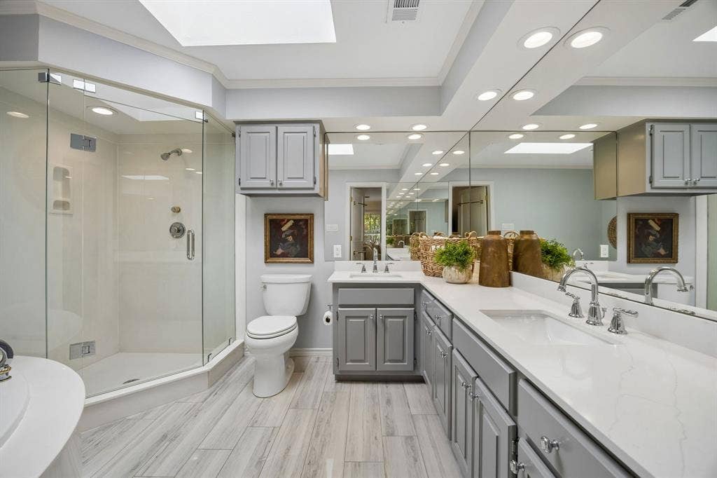3440 Granada Avenue, University Park, TX 75205 3440 Granada Avenue, University Park, TX 75205