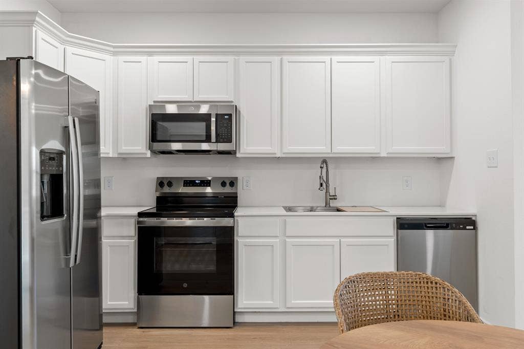 84 Crescent, Waco, TX 76705 84 Crescent, Waco, TX 76705