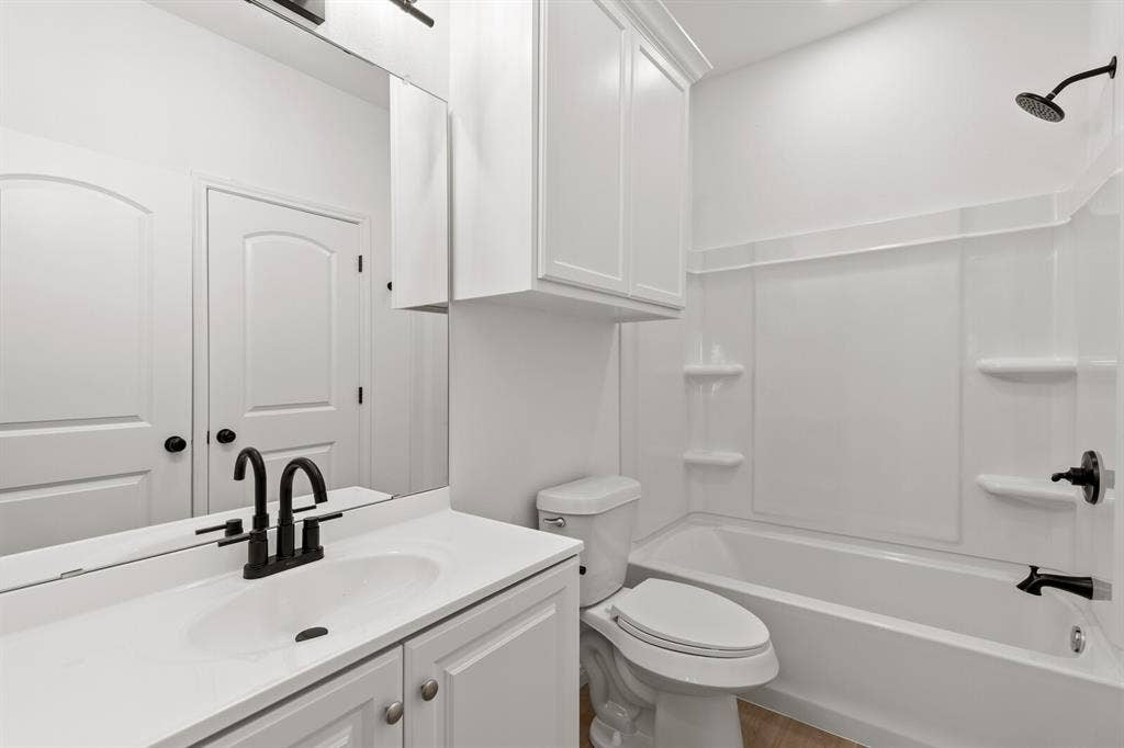 84 Crescent, Waco, TX 76705 84 Crescent, Waco, TX 76705