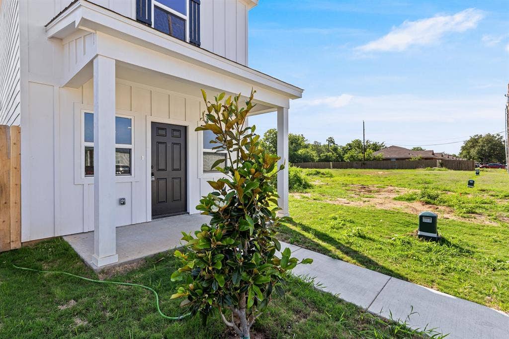 84 Crescent, Waco, TX 76705 84 Crescent, Waco, TX 76705