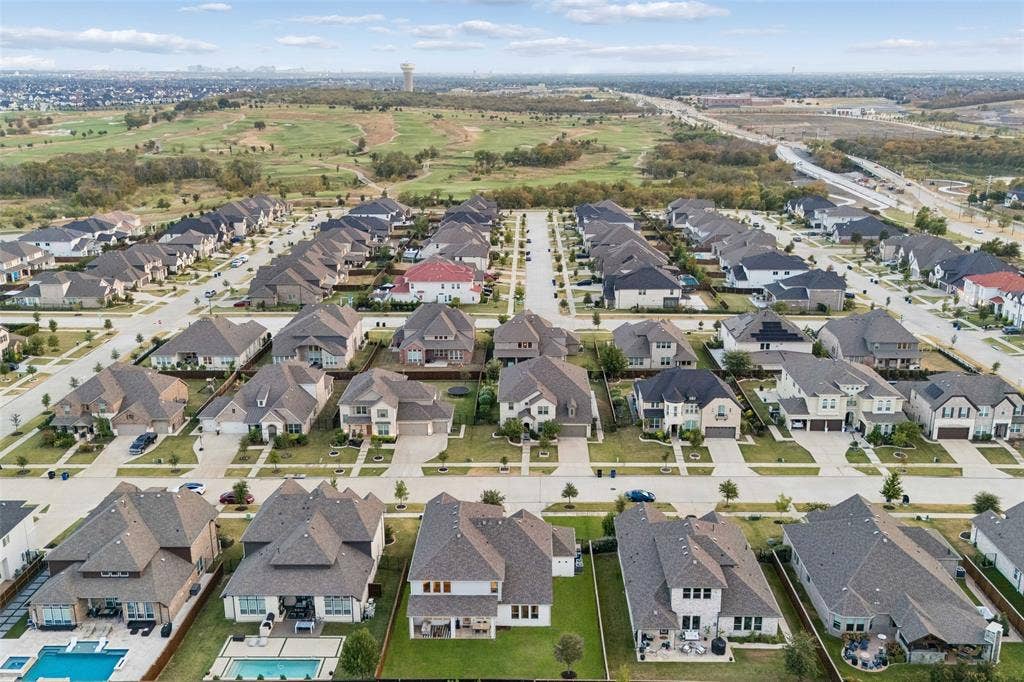 2622 Eucalyptus Road, Frisco, TX 75033 2622 Eucalyptus Road, Frisco, TX 75033