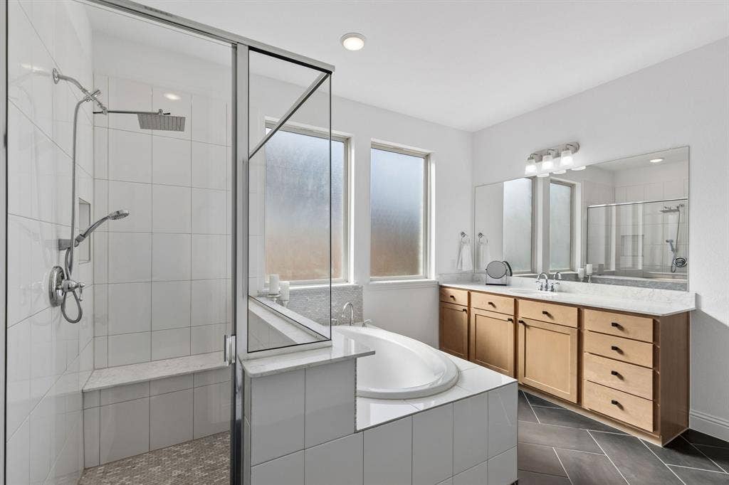 2622 Eucalyptus Road, Frisco, TX 75033 2622 Eucalyptus Road, Frisco, TX 75033