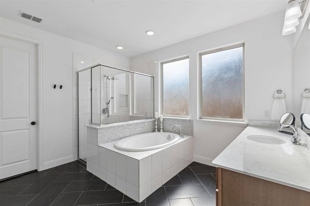 2622 Eucalyptus Road, Frisco, TX 75033 2622 Eucalyptus Road, Frisco, TX 75033