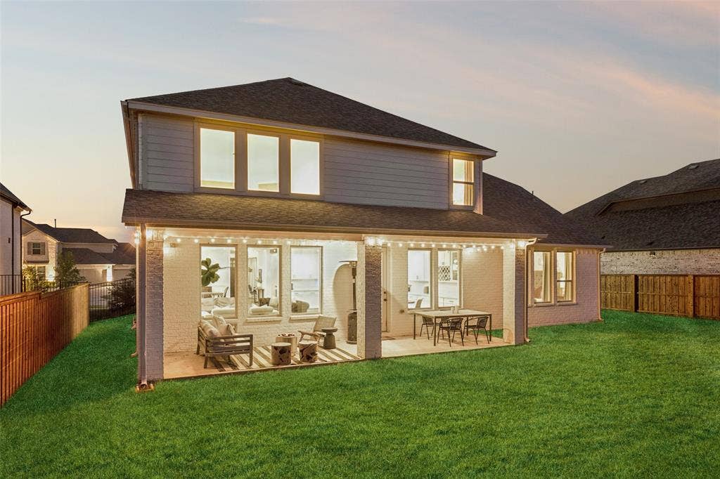 2622 Eucalyptus Road, Frisco, TX 75033 2622 Eucalyptus Road, Frisco, TX 75033