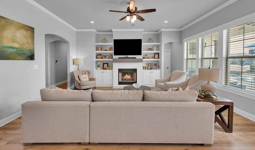320 Daisy Lane, Robinson, TX 76706