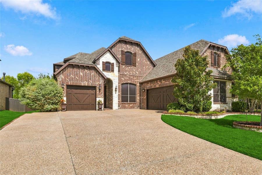Property photo for 840 Waterview Drive, Prosper, TX