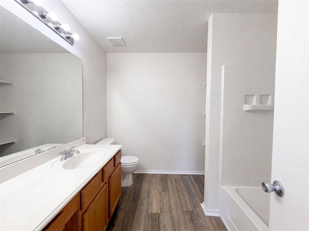 1313 Sandpiper, Aubrey, TX 76227