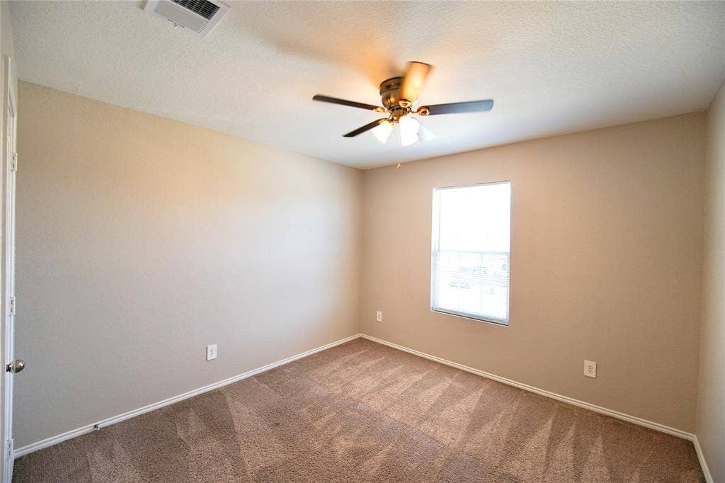 2921 Bronte Boulevard, Heartland, TX 75126