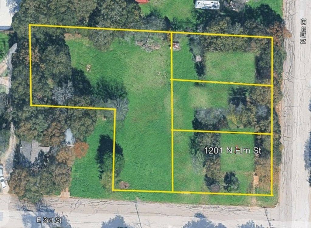 1201 N Elm Street, Weatherford, TX 76086 1201 N Elm Street, Weatherford, TX 76086