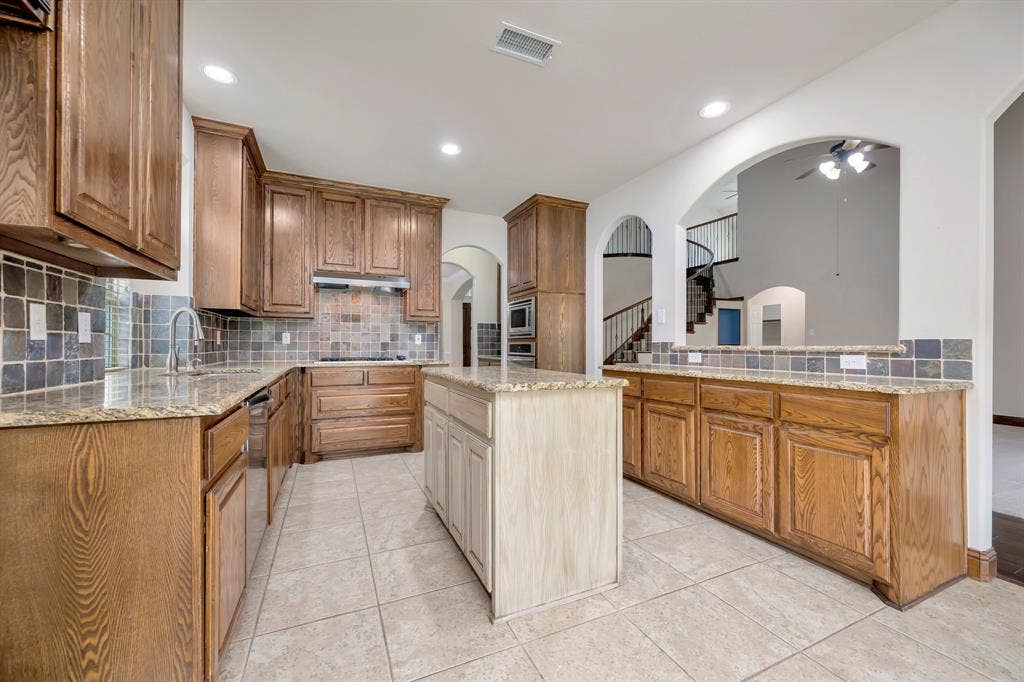 6001 Lacebark Elm Drive, Fort Worth, TX 76123 6001 Lacebark Elm Drive, Fort Worth, TX 76123