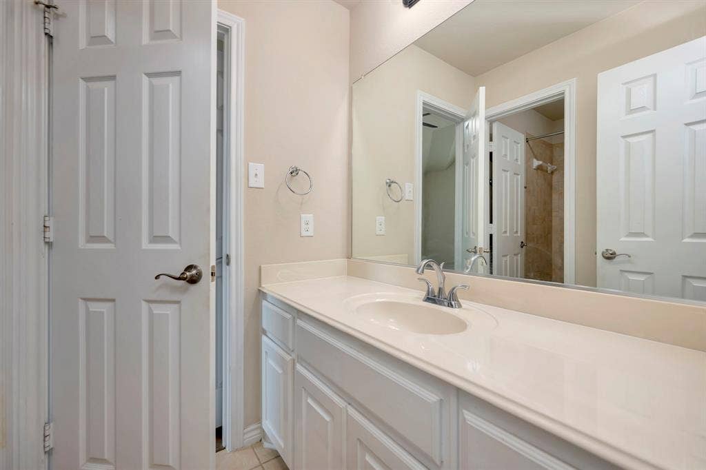 6001 Lacebark Elm Drive, Fort Worth, TX 76123 6001 Lacebark Elm Drive, Fort Worth, TX 76123