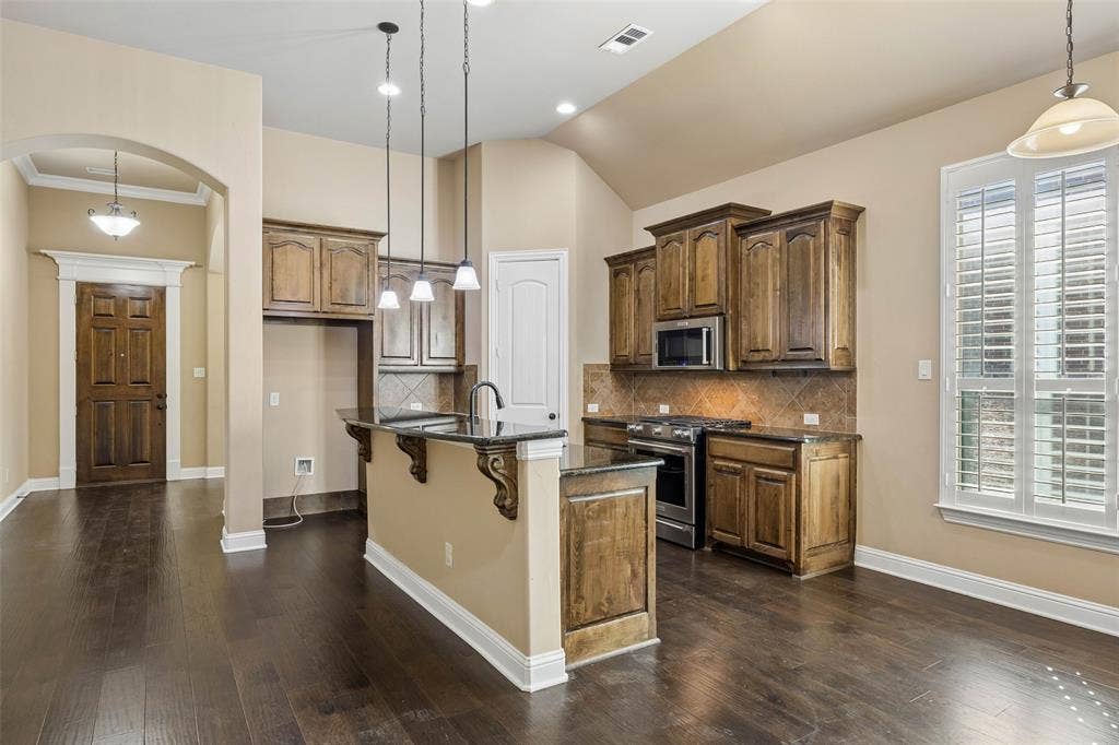 419 San Marcos Drive, Irving, TX 75039