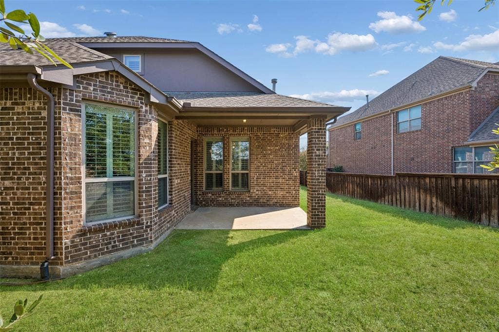 419 San Marcos Drive, Irving, TX 75039