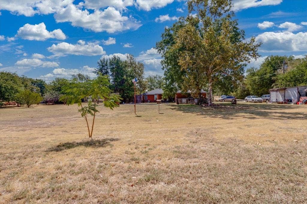 3211 Bluegrass Drive, Midlothian, TX 76065 3211 Bluegrass Drive, Midlothian, TX 76065