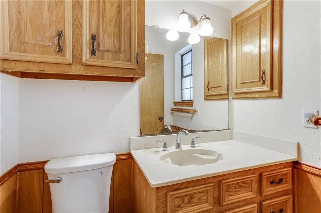 3211 Bluegrass Drive, Midlothian, TX 76065 3211 Bluegrass Drive, Midlothian, TX 76065
