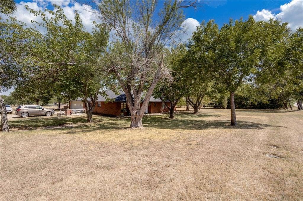 3211 Bluegrass Drive, Midlothian, TX 76065 3211 Bluegrass Drive, Midlothian, TX 76065