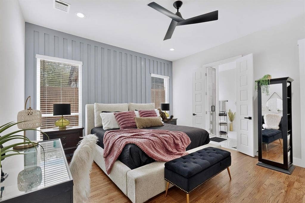 518 Crete Street, Dallas, TX 75203 Hardwood-finish flooring throughout