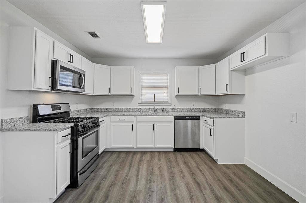 863 Ala Drive, White Settlement, TX 76108 863 Ala Drive, White Settlement, TX 76108