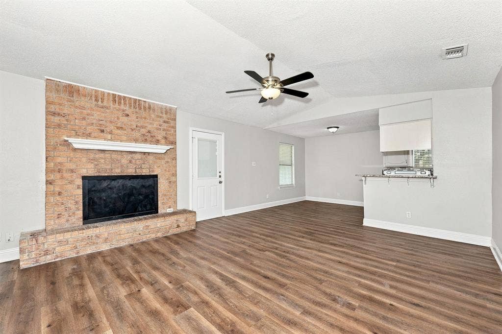 2616 Alamain Drive, Dallas, TX 75241 2616 Alamain Drive, Dallas, TX 75241