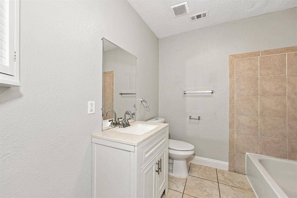2616 Alamain Drive, Dallas, TX 75241 2616 Alamain Drive, Dallas, TX 75241