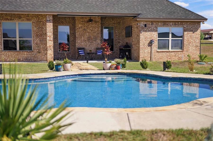 Property photo for 139 Stanford Lane, Springtown, TX