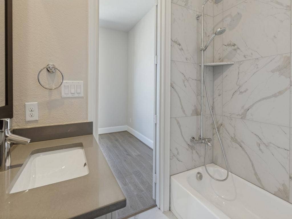 4110 Runyon Road, Addison, TX 75001