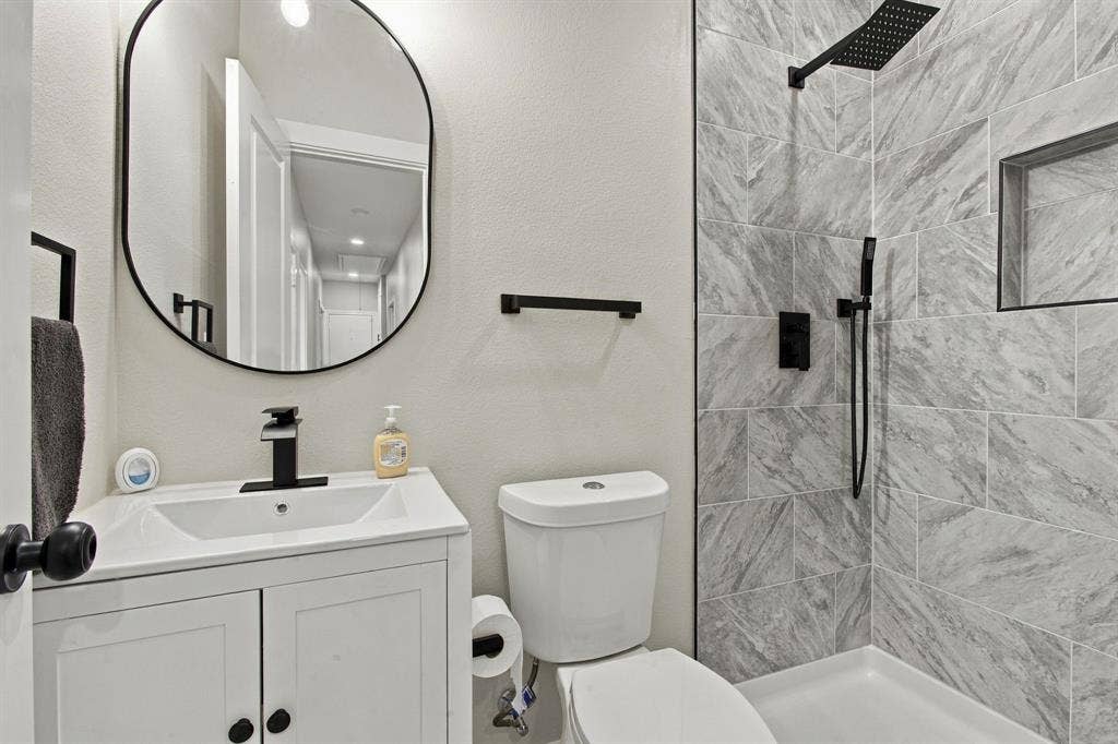 2014 Berwick Avenue, Dallas, TX 75203