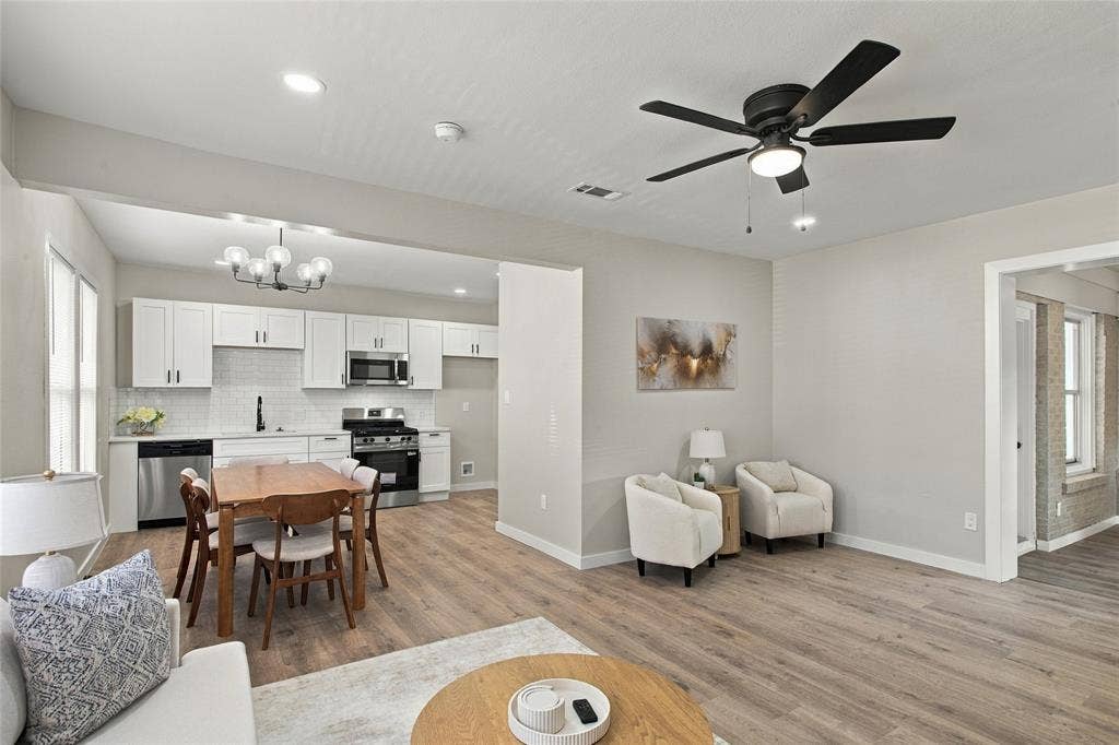 2014 Berwick Avenue, Dallas, TX 75203