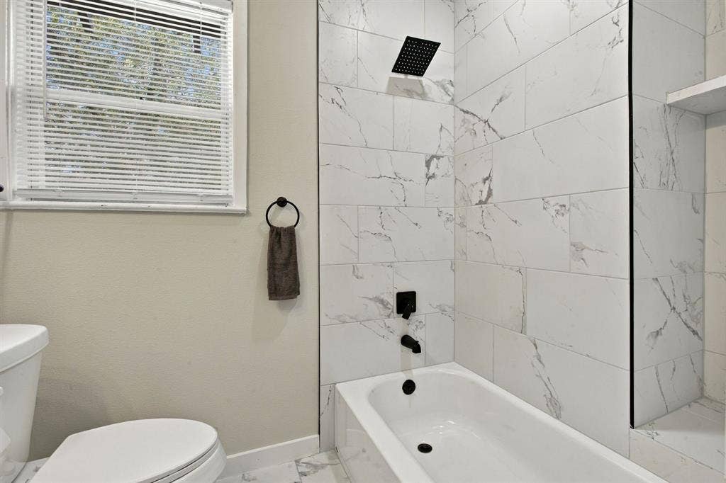 2014 Berwick Avenue, Dallas, TX 75203