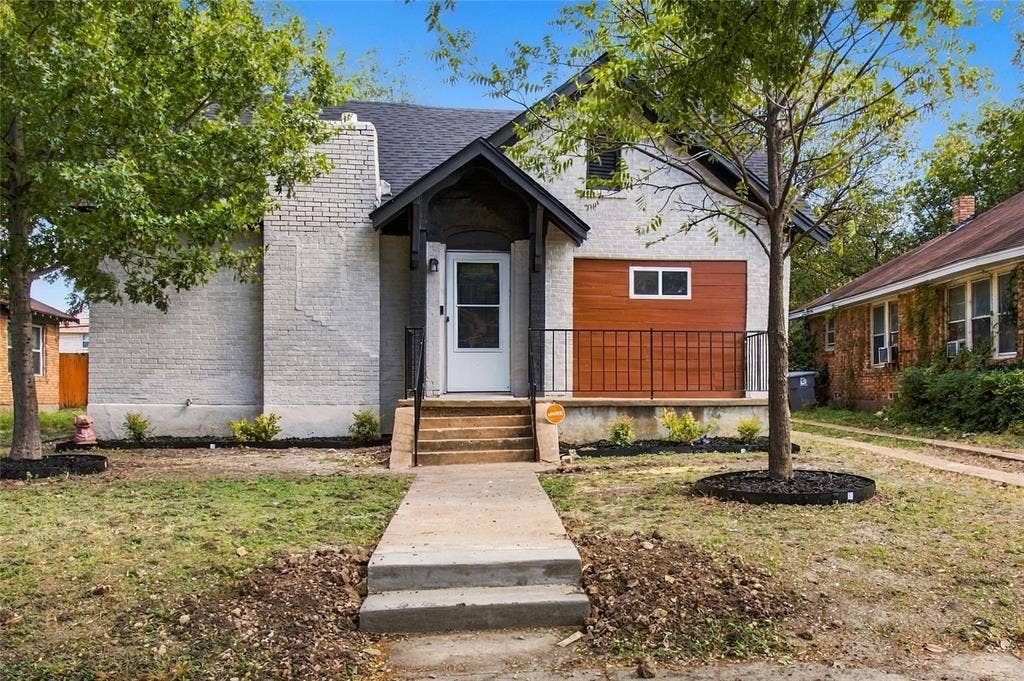 2014 Berwick Avenue, Dallas, TX 75203