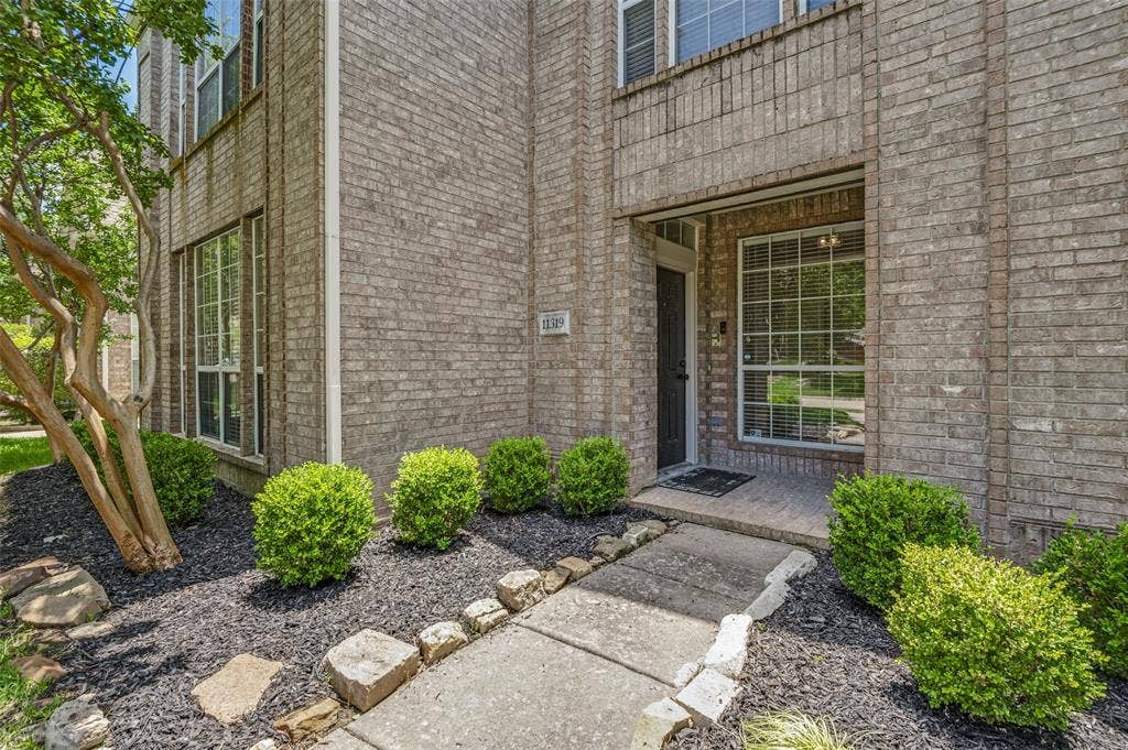 11319 Still Hollow Drive, Frisco, TX 75035 11319 Still Hollow Drive, Frisco, TX 75035