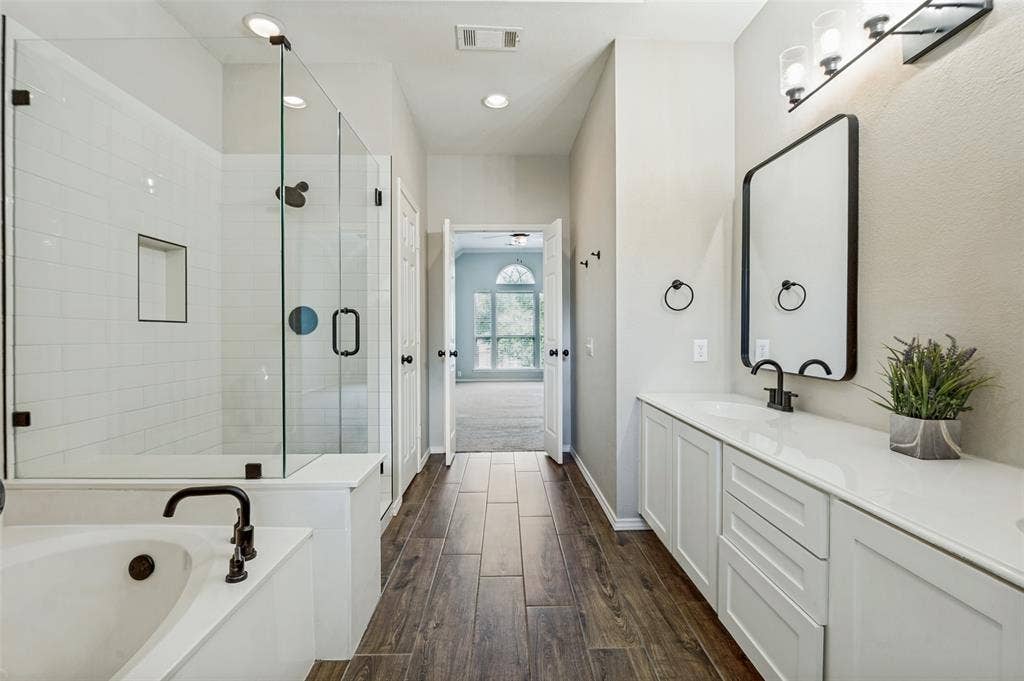 11319 Still Hollow Drive, Frisco, TX 75035 11319 Still Hollow Drive, Frisco, TX 75035