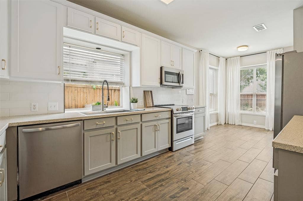 11319 Still Hollow Drive, Frisco, TX 75035 11319 Still Hollow Drive, Frisco, TX 75035