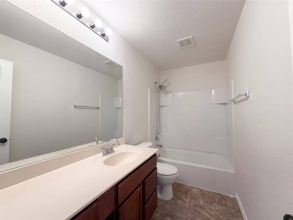 9000 Blackstone Drive, Providence Village, TX 76227 9000 Blackstone Drive, Providence Village, TX 76227