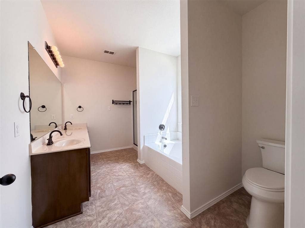 9000 Blackstone Drive, Providence Village, TX 76227 9000 Blackstone Drive, Providence Village, TX 76227