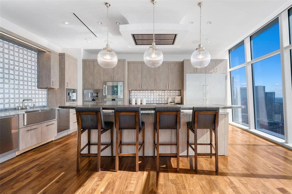 1918 Olive Street, #3901, Dallas, TX 75201 1918 Olive Street, #3901, Dallas, TX 75201