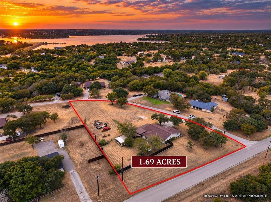 Property photo for 156 Cedar Elm Road, Willow Park, TX