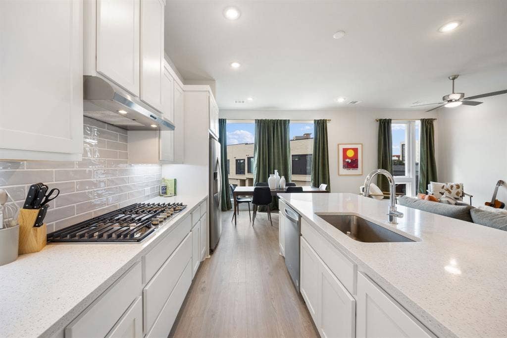 3464 Heritage Place, Richardson, TX 75082 3464 Heritage Place, Richardson, TX 75082