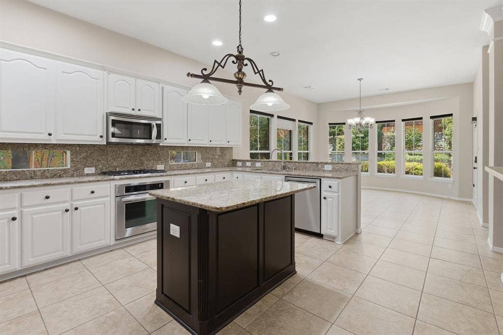 708 Hackberry Ridge Drive, McKinney, TX 75072 708 Hackberry Ridge Drive, McKinney, TX 75072